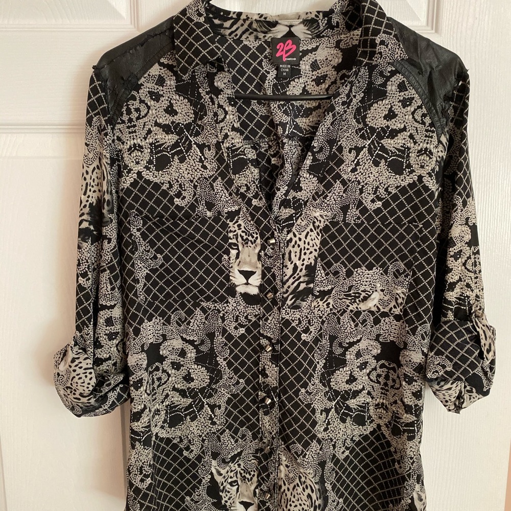 2B Bebe Blouse